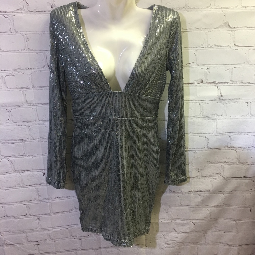 CBR Silver Sequin Plunging Front Dress Size Small